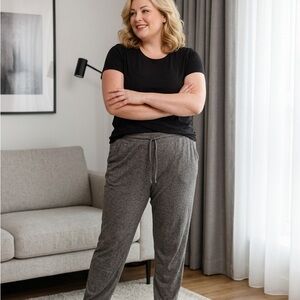 Maurice’s gray sweatpants Comfortable gray harem pants with tie.